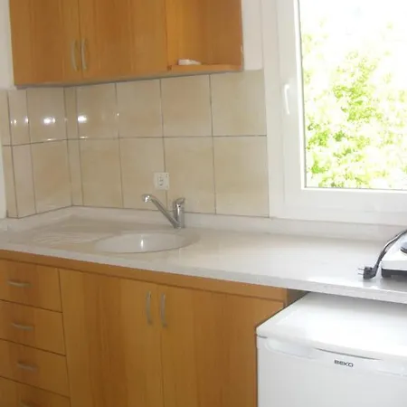 Tolan شقة فندقية 3*